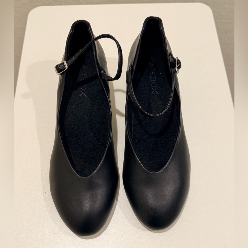 Capezio Footlight Character Black Women's Shoes Size 11.5